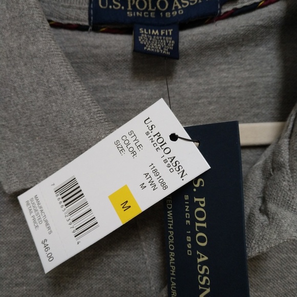 US Polo Assn 2-button Polo shirt. NWT - Picture 3 of 8
